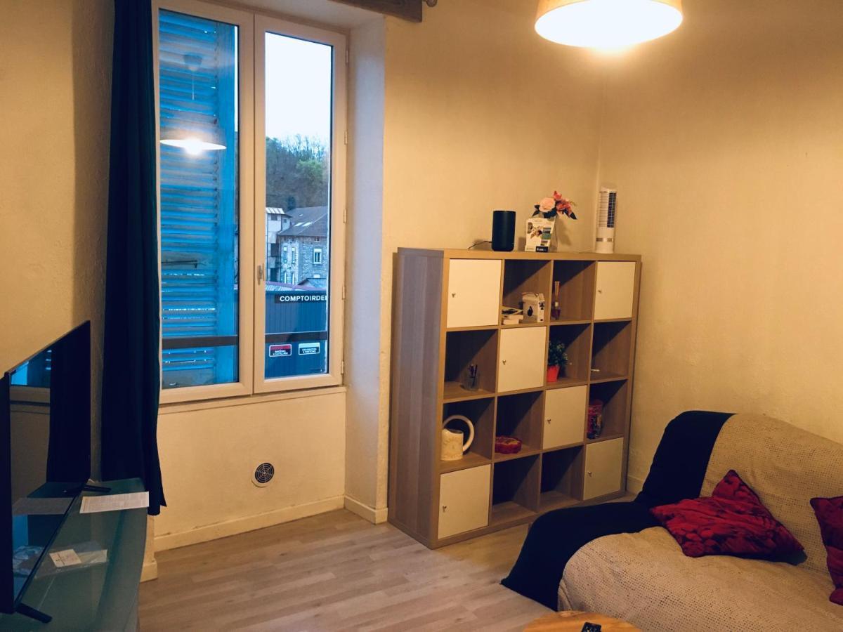 Appart Chartreux Baignoire Massante ,A 3 Minutes Du Centre En Bus! 2 Etoiles Atout France Voiron Kültér fotó